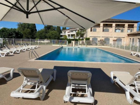 Côte d’Azur- Appartement Les Suites de Robinson